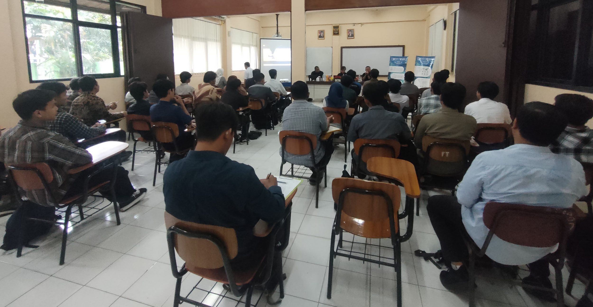 BATCH 2 HAIRING KAMPUS PT. PLASTOP INDONESIA MANUFAKTURING UNTUK MAHASISWA PROGRAM STUDI TEKNIK MESIN FAKULTAS TEKNIK UNIVERSITAS ISLAM 45